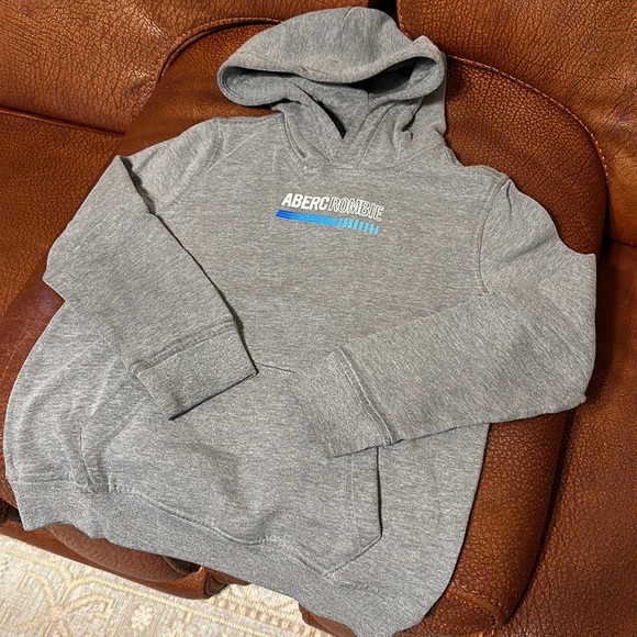 Abercrombie kids gray hoodie size 9/10 in excellent condition - Picture 1 of 8